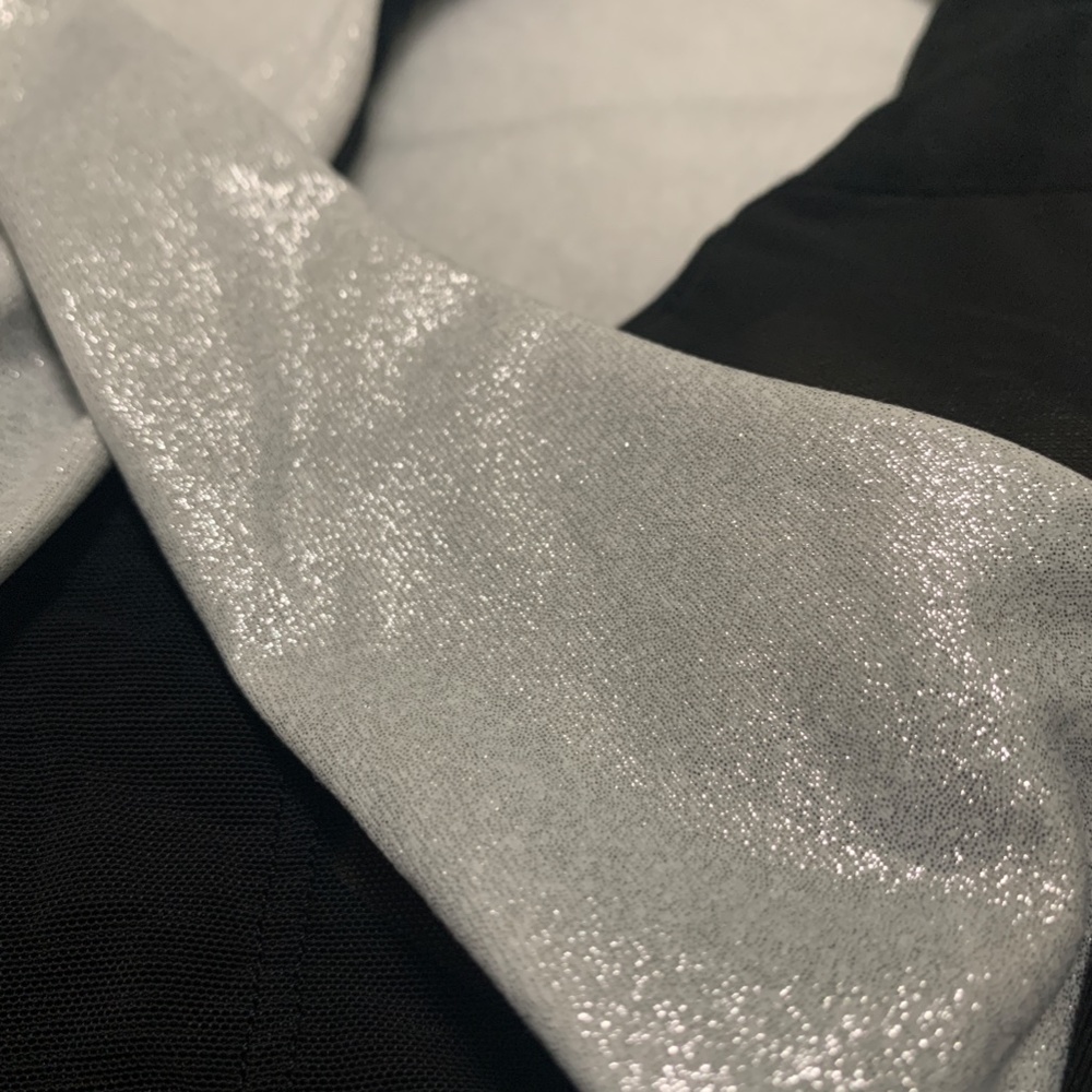 Body by Victoria sport bra - Picture 3 of 4